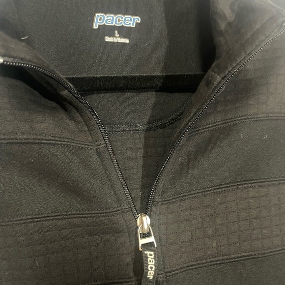 Pacer Black Zip Up Fleece size Large - Picture 2 of 3